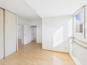 Schlafzimmer DG