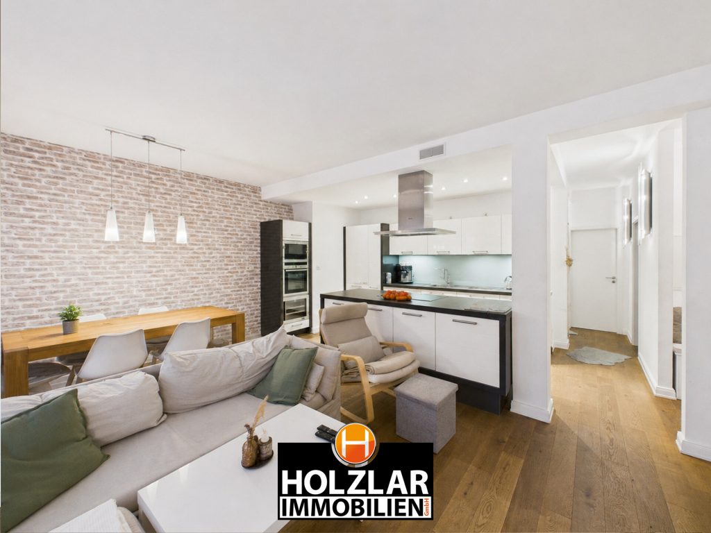 HEUTE VERMIETET- SPÄTER IHR ZUHAUSE - 4 ZIMMER MIT BALKON UND 2 TIEFGARAGENSTELLPLÄTZEN — Bonn / Holzlar