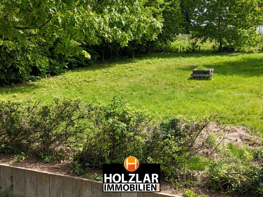 BAUEN IN FAMILIENFREUNDLICHER LAGE VON BONN HOLZLAR — Bonn / Holzlar