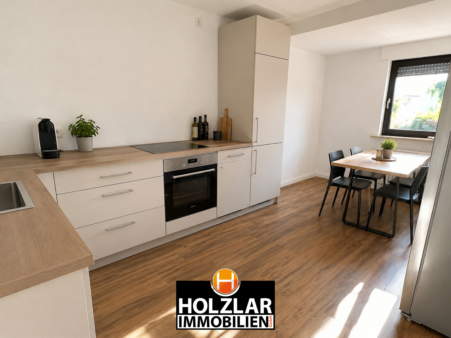 WOHNGEFÜHL WIE IM EIGENEN HAUS - MAISONETTEWOHNUNG MIT GARTEN, TERRASSE & BALKON IN AEGIDIENBERG